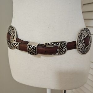 Brighton Vintage Rare Brown Leather Belt with Large Silver Conchos